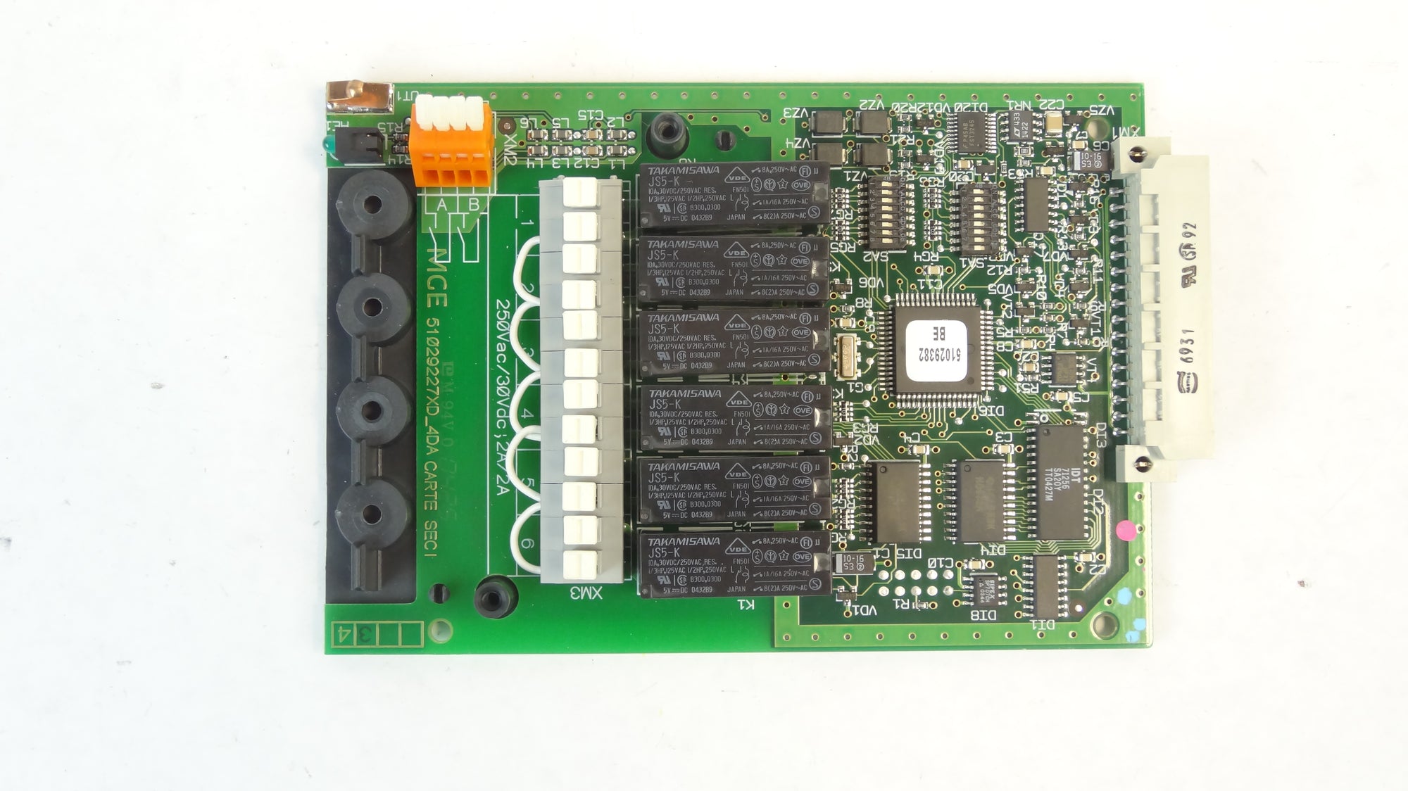 MGE Alarm Relay Communication Card