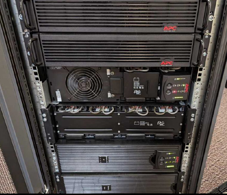 Ups Abc APC Smart UPS 5kVA/ 3500W 208V Double conversion Online UPS with Exten ...