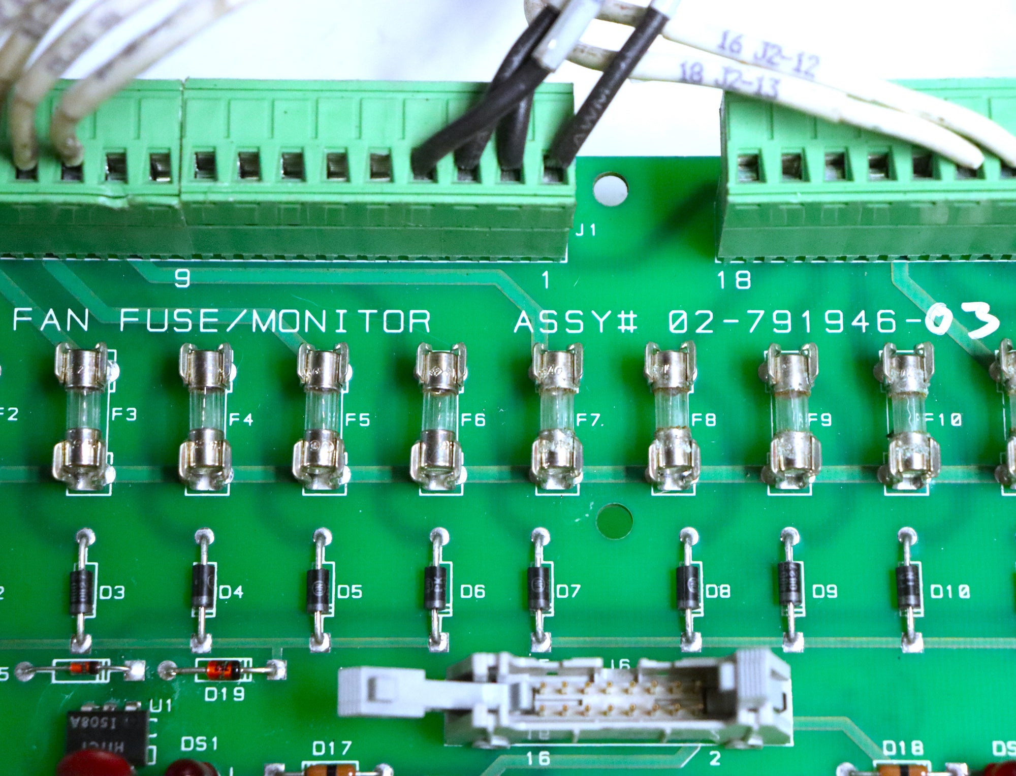 Liebert Fan Fuse/ Monitor Assembly Board