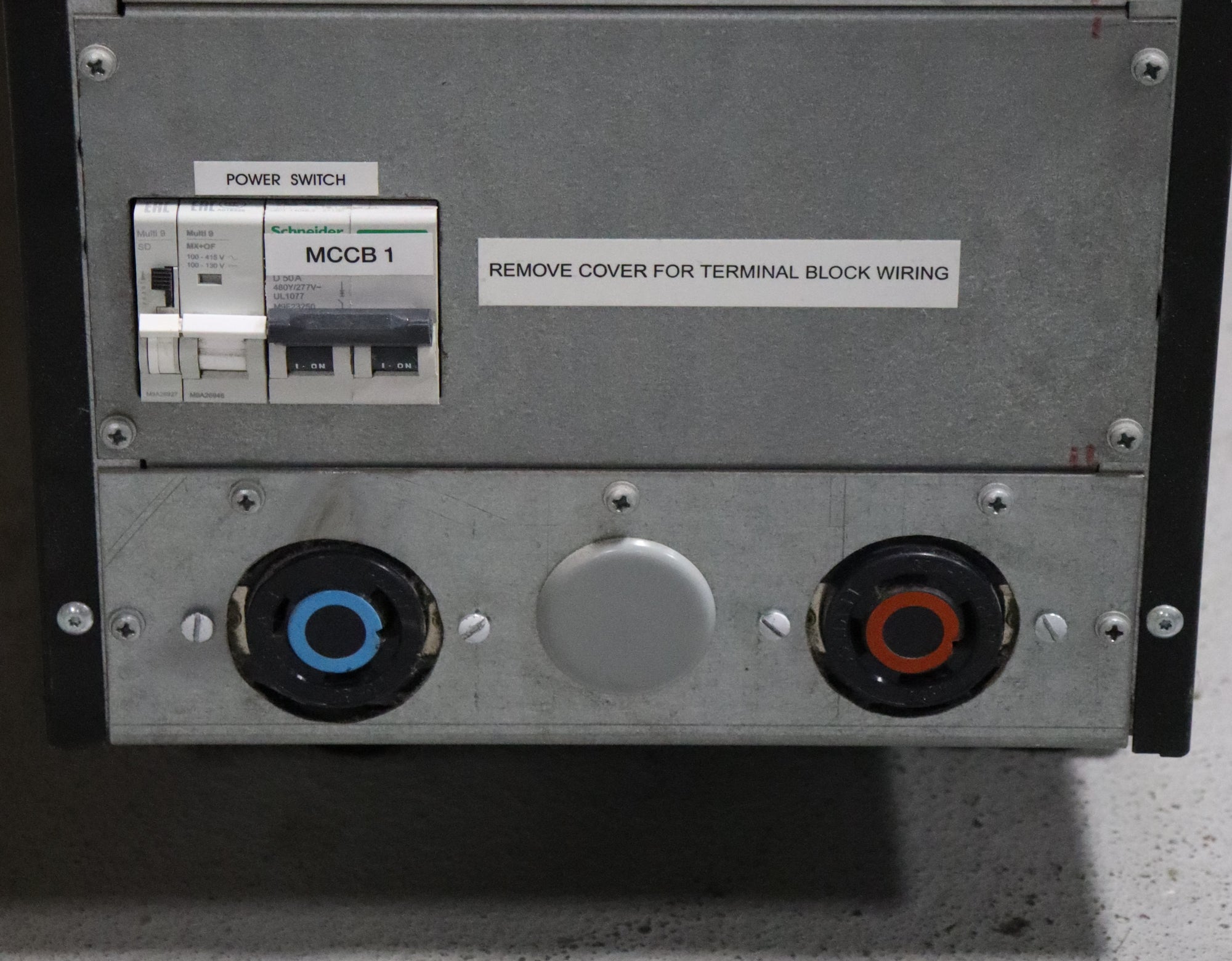 Toshiba 1600XPi 6kVA / 5.1KW 208/240V Hardwired In/Out Online Tower UPS (Pre-owned)