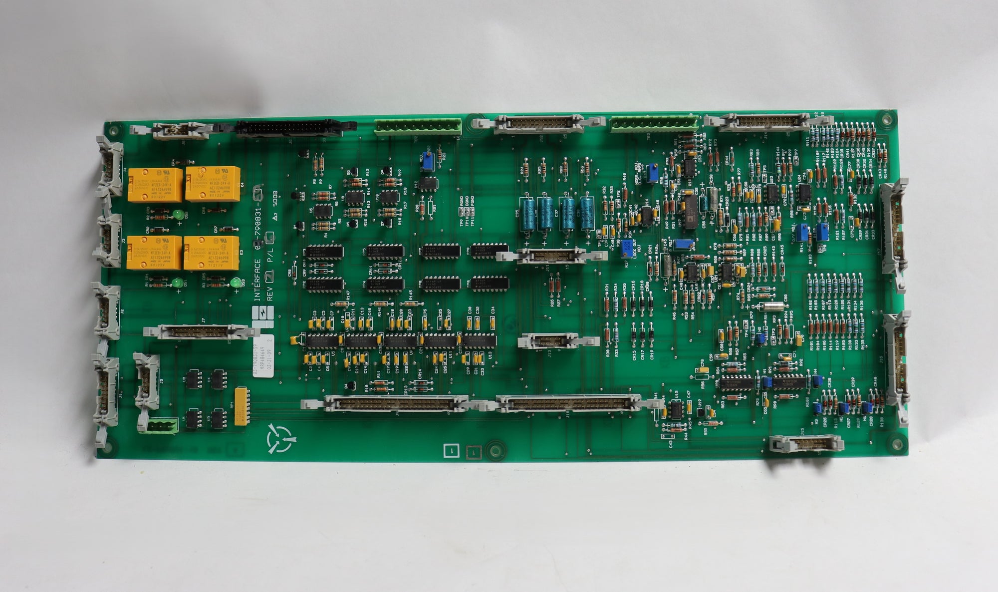 Liebert 03-790831-59 REV 2 P/L 6 Inferface Board/ Door Mount