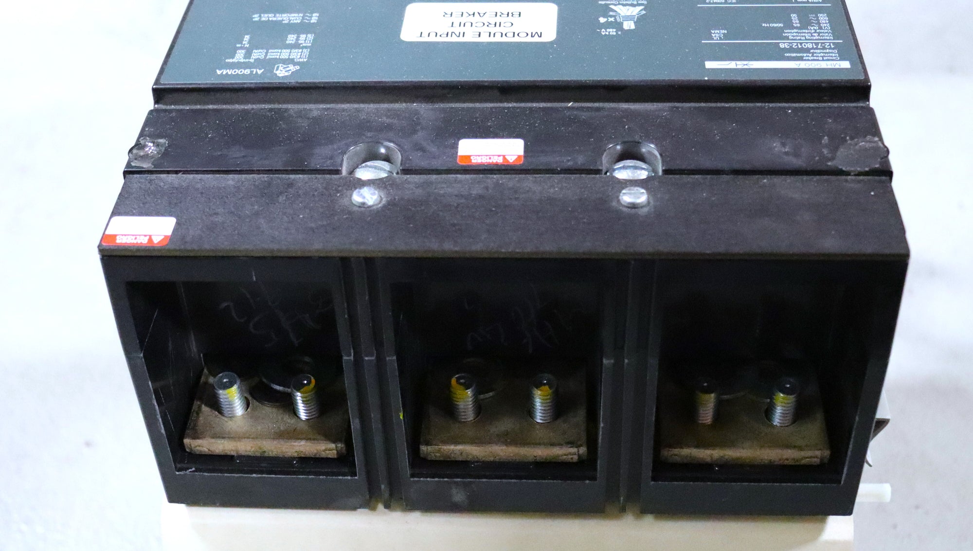 Square D 12-718012-38 900A 600V 3 Pole Circuit Breaker