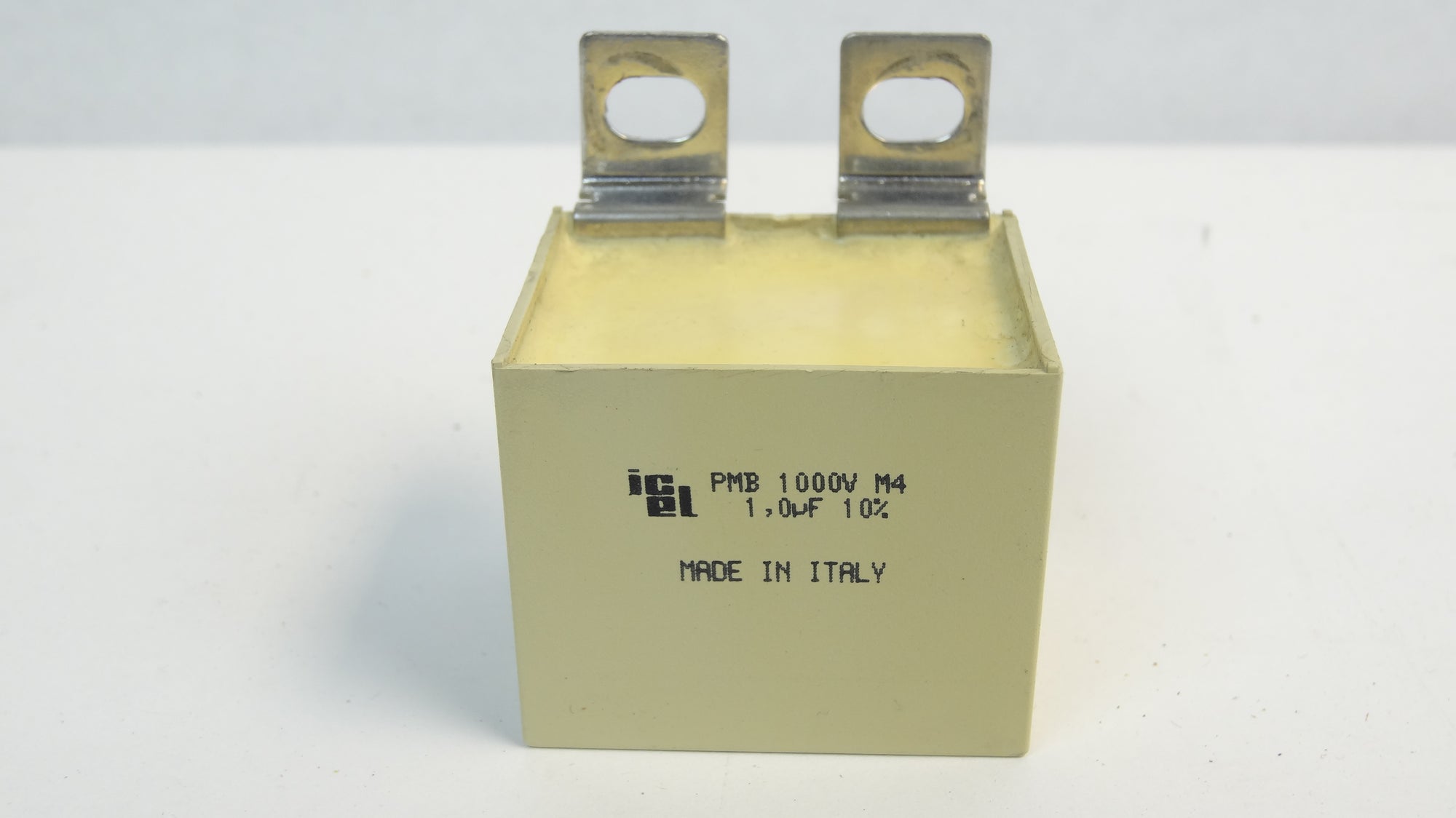 Icel Capacitor