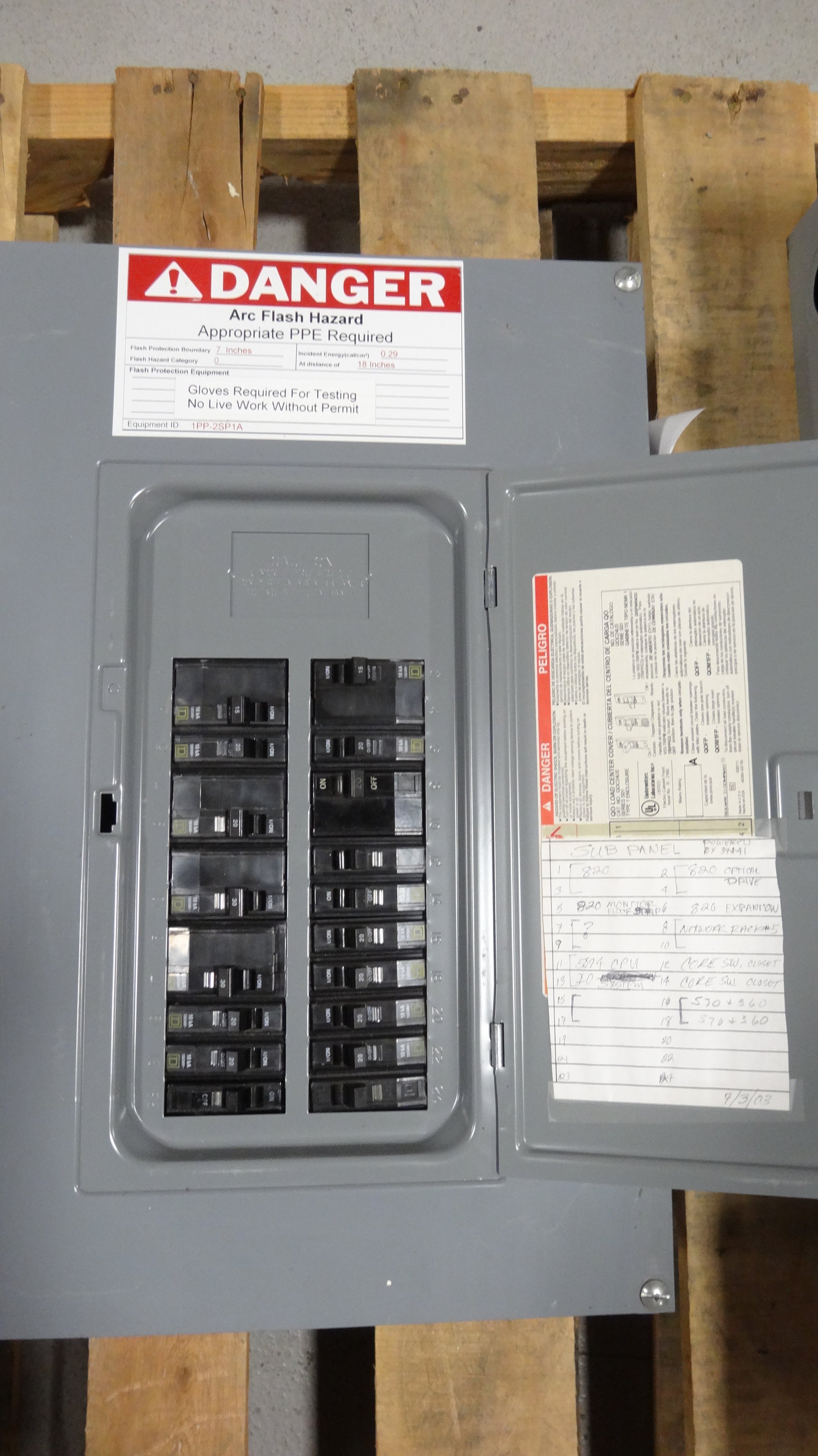 Square D Circuit Breaker Panel Board 