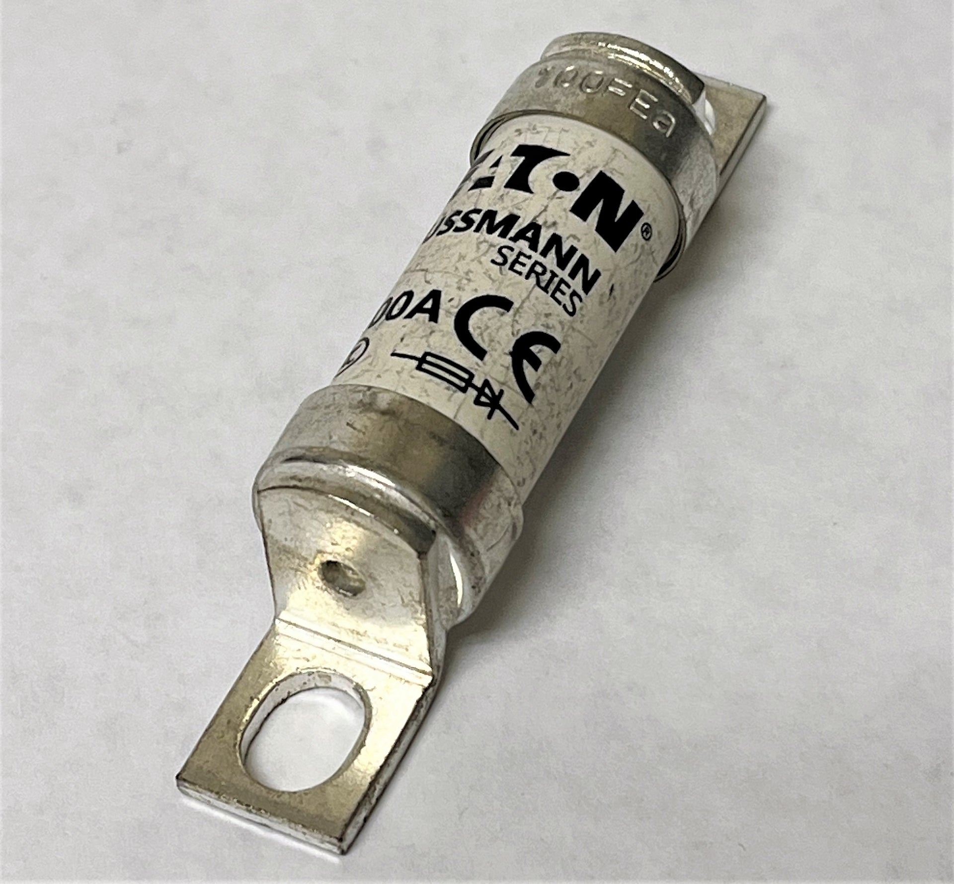 Fusibile Bussmann 100LET Da 100A – 240Vac Alta Velocità Standard British BS88