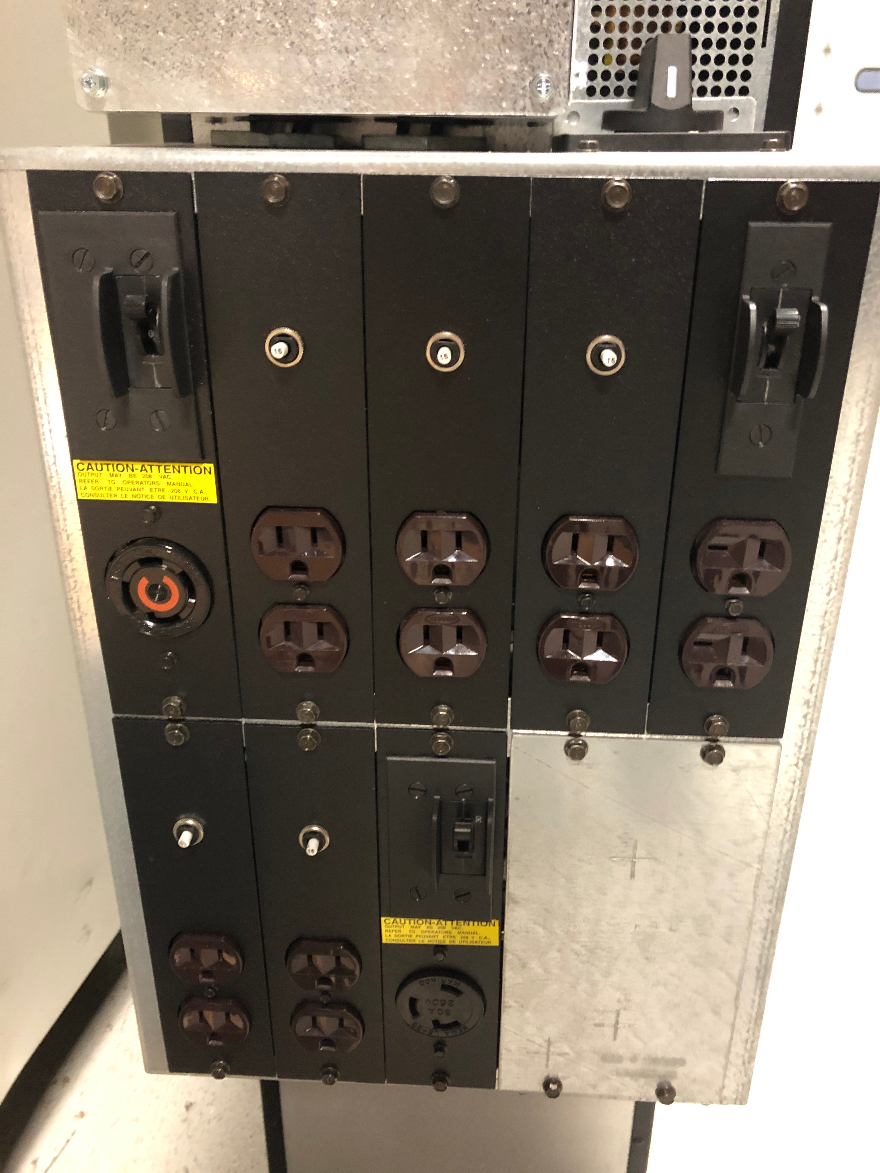 Eaton 9155 8kVA 7.2kW 64 Battery (3-High) Single Phase UPS (K408120000 ...